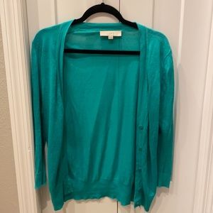 Lightweight LOFT sweater💚